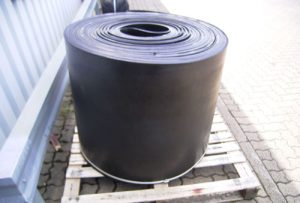 Gummi-Glattgurt, Gurtbreite 650 mm Typ EP 400/3 - 4:2 NQ, Normalqualität