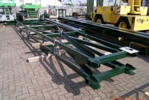 A-Stütze mit Fußplatten, verzinkt für BGM 500/650 mit Auflagehöhe: 6 m
