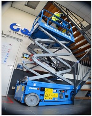 Scherenarbeitsbühne Genie GS-1432m