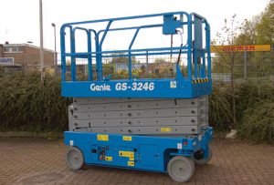 Scherenarbeitsbühne Genie GS-3246E