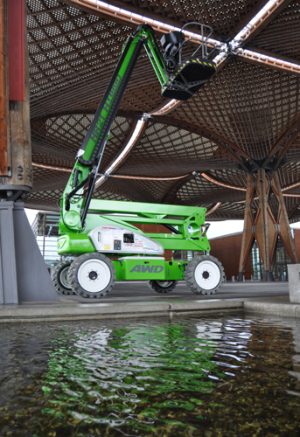 selbstfahrende Gelenkteleskoparbeitsbühne Niftylift HR21 4wd, werksneu