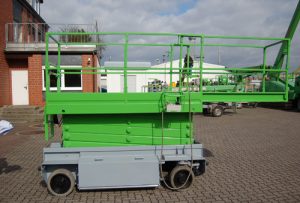 Scherenarbeitsbühne Liflux Potain SL 105-10 E2WD